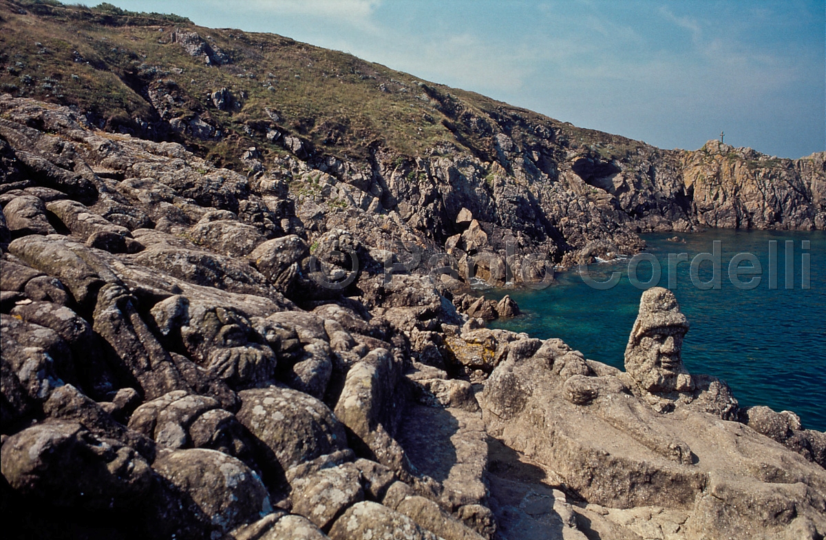 Carved Rocks, Rotheneuf, St-Malo, Brittany, France
 (cod:France 14)